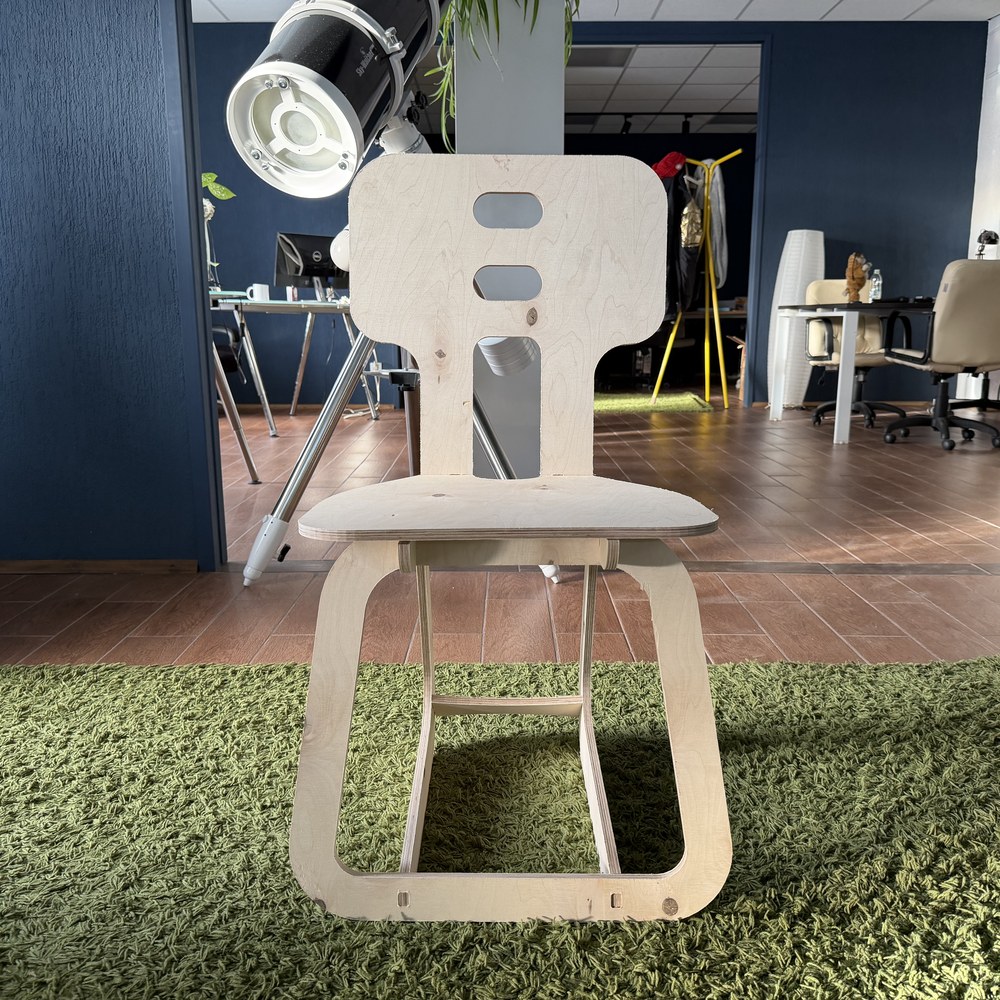 Фрагмент выполненного проекта «Стул для общепита»